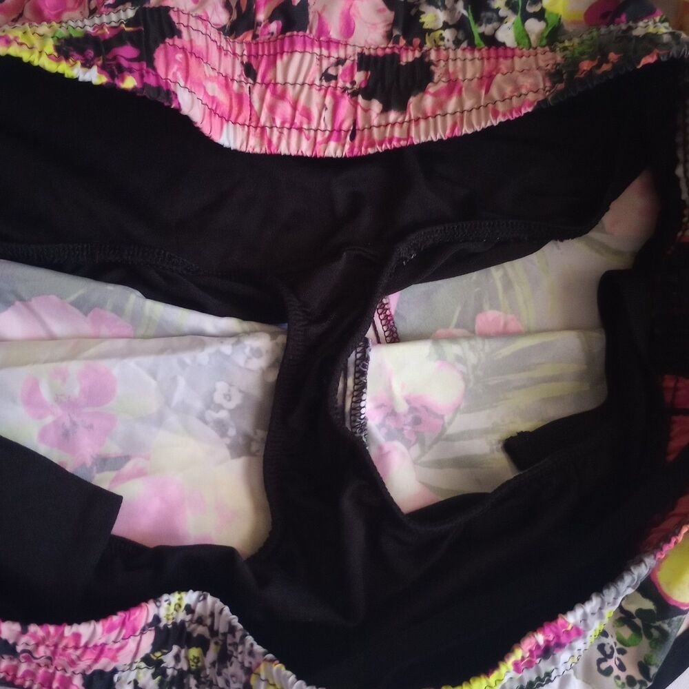 FILA Sport Athletic Running Shorts Floral Print sz L Womens w/Hidden Pocket - Picture 5 of 6